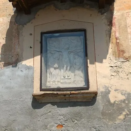 L'ape In Corte Casa Di Campagna, Via Francigena Stanze E Colazione * Vaccarizza