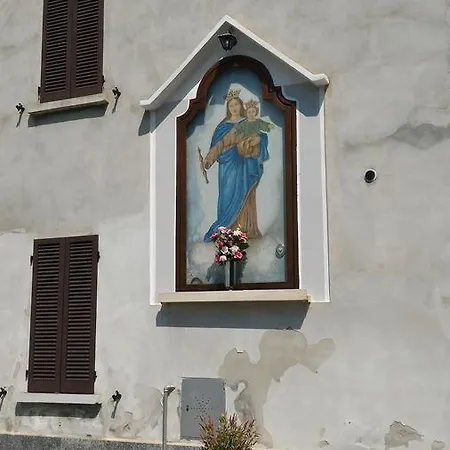 בית כפרי L'ape In Corte Casa Di Campagna, Via Francigena Stanze E Colazione *